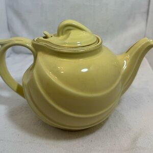 1930s Hall Canary Yellow Teapot Art Deco Hook In Lid, Tea Lover USA 0799